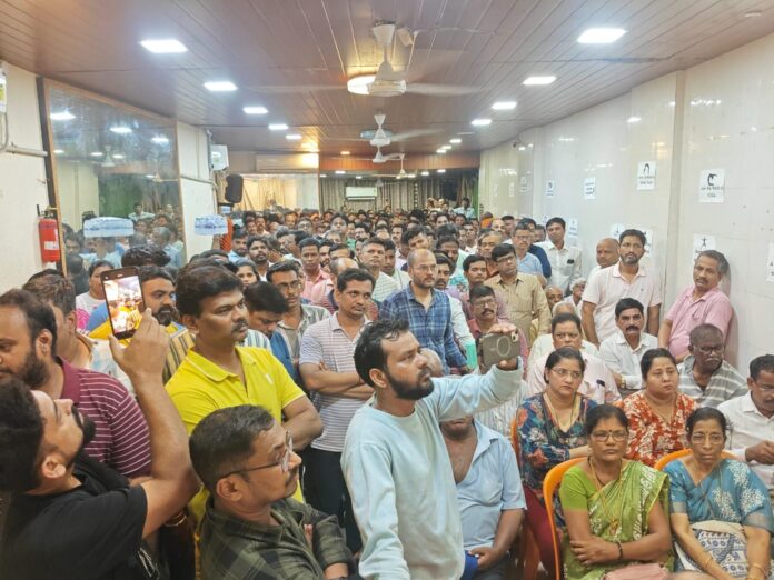मुणगे अणुऊर्जा प्रकल्पाविरोधात मुंबईत ग्रामस्थांची एल्गार सभा; लालबाग येथील बैठकीला उत्स्फूर्त प्रतिसाद