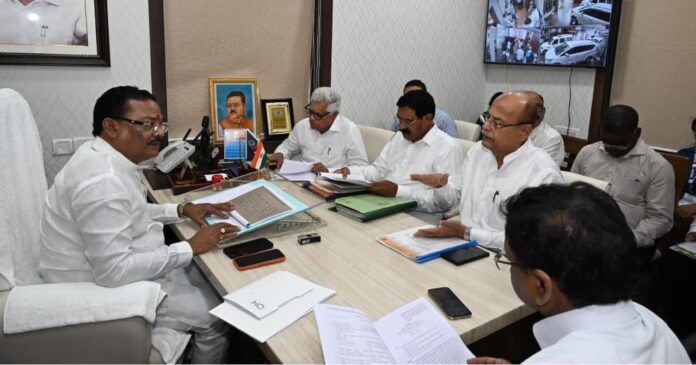धुळेतील डॉ. बाबासाहेब आंबेडकर स्मारक व ग्रंथालय प्रकल्पाला सुधारित प्रस्ताव सादर करण्याचे निर्देश - मंत्री संजय शिरसाट 