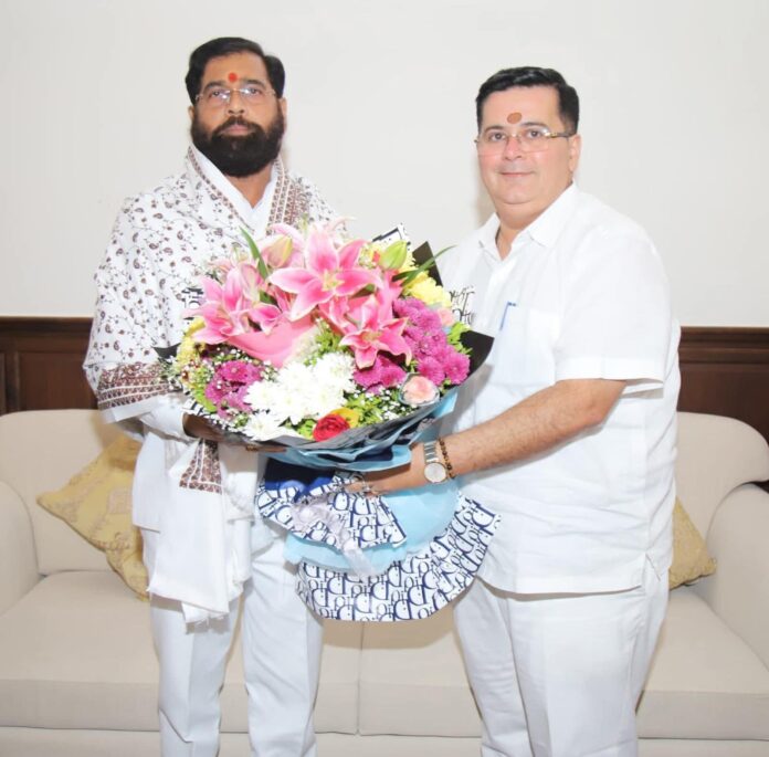 माजी खासदार आनंद परांजपे यांची शिवसेनेच्या राज्य संघटन प्रमुखपदी नियुक्ती