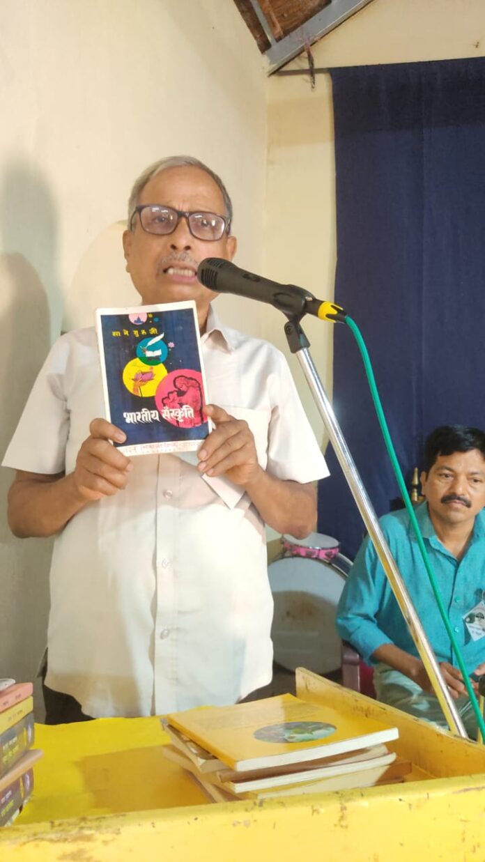 सानेगुरुजींचे वाङ्मय हे जीवनाचे दीपस्तंभ ! – सुरेश ठाकूर