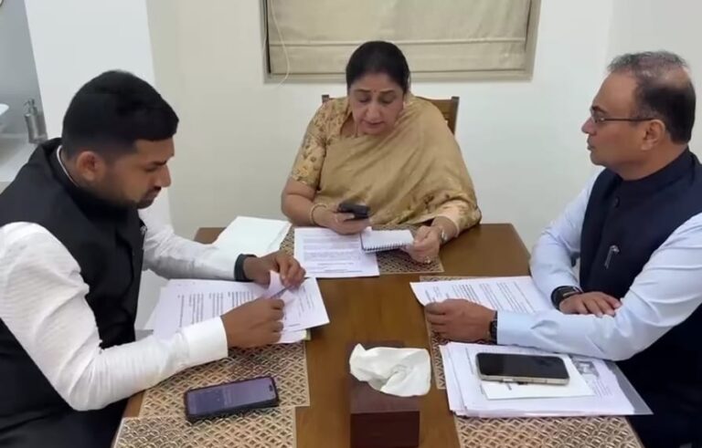अमरावतीतील पूरस्थितीची उपमुख्यमंत्री सुनेत्रा पवार यांनी घेतली माहिती