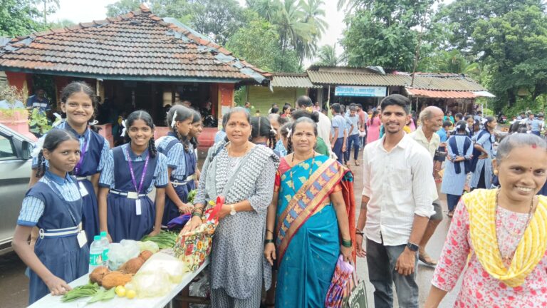गावातील रानभाज्या आरोग्याबरोबरच गावाचे अस्तित्वही जपतात - सौ. अर्चना बंगे