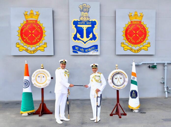 रिअर ॲडमिरल श्रीनिवास मद्दुला यांनी स्वीकारली वेस्टर्न फ्लीटची कमान रिअर ॲडमिरल श्रीनिवास मद्दुला यांनी स्वीकारली वेस्टर्न फ्लीटची कमान