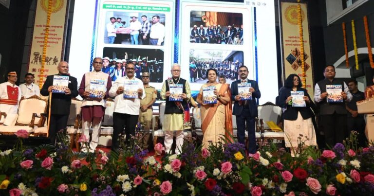 भटके-विमुक्त समाजाच्या विकासासाठी शिक्षण, कौशल्य विकासाला प्राधान्य द्या