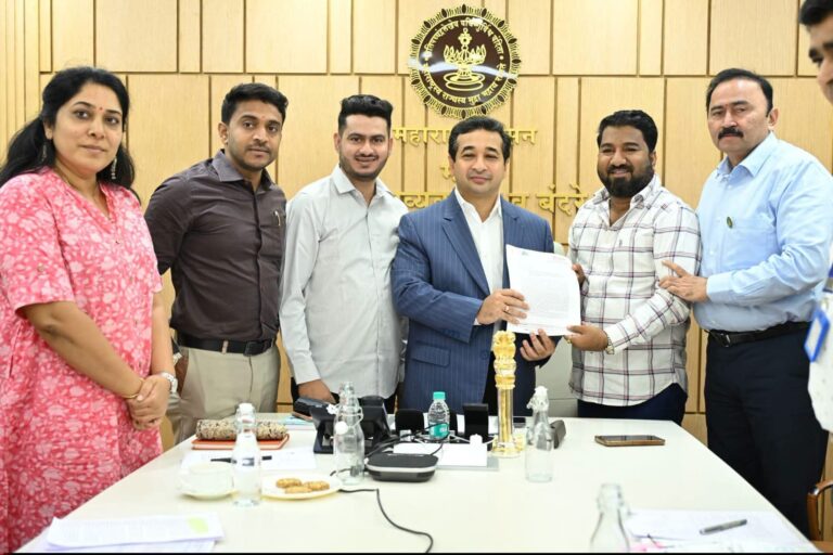 मोरा मच्छीमार कोळीवाड्यातील बाधित मच्छीमारांच्या नुकसानभरपाईसाठी आढावा बैठक