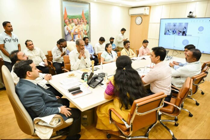 मोरा मच्छीमारांच्या नुकसानभरपाई प्रश्न प्रक्रिया विनाविलंब पूर्ण करण्याच्या सूचना – नितेश राणे