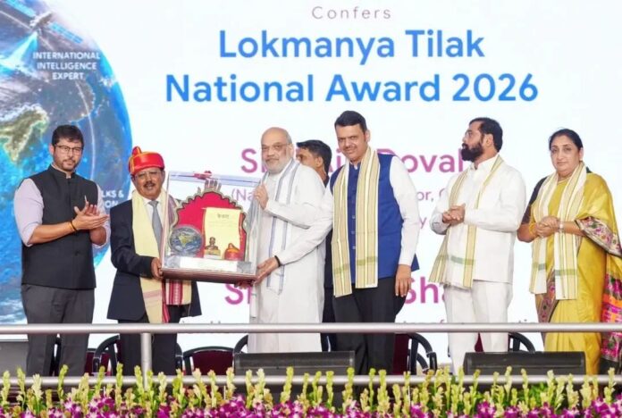 लोकमान्य टिळक राष्ट्रीय पुरस्काराने अजित डोवाल सन्मानित
