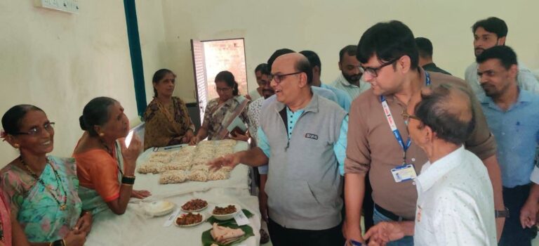 सुधागड पालीत ‘आत्मा’ अंतर्गत भव्य शेतकरी मेळावा