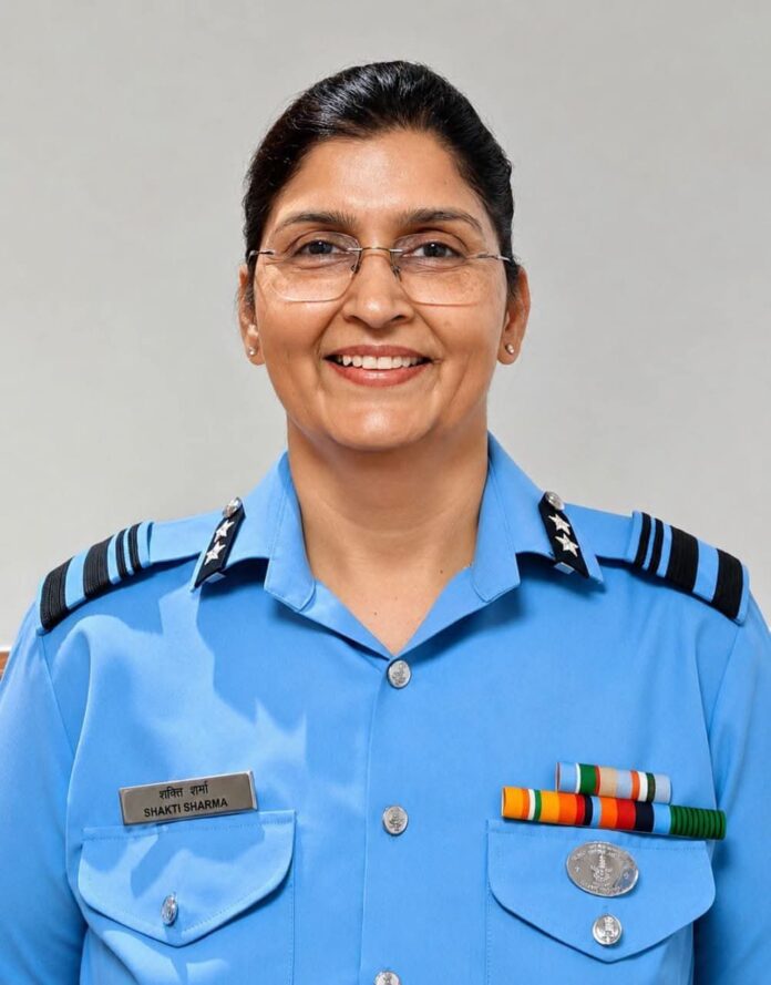 एअर व्हाईस मार्शल शक्ती शर्मा यांची ऐतिहासिक कामगिरी; संरक्षण दलातील पहिल्या गैर-वैद्यकीय महिला टू-स्टार अधिकारी