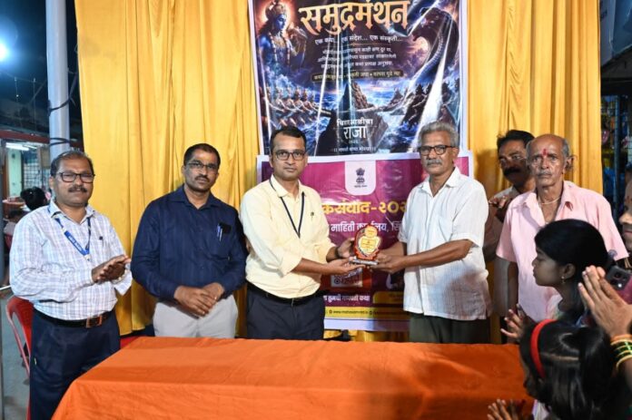 चितारआळी सार्वजनिक गणेशोत्सव मंडळात ‘लोकसंवाद-२०२६’; शासकीय योजनांची नागरिकांना माहिती