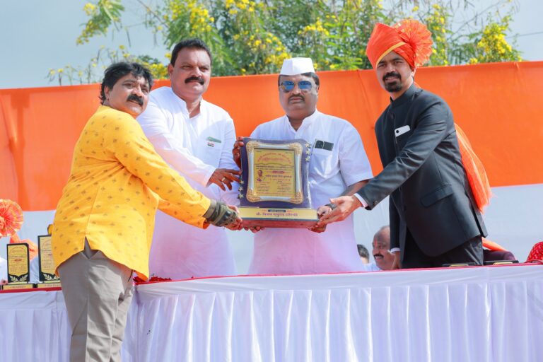 विजयकुमार हरिश्चंद्रे यांना ‘आदर्श पत्रकार’ पुरस्कार