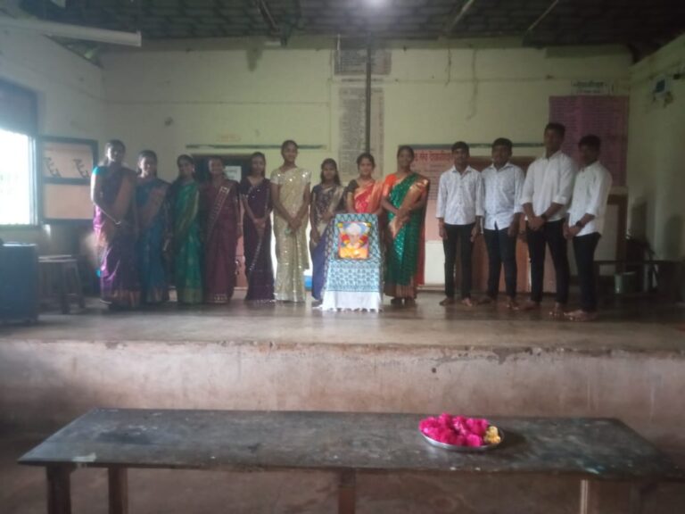 विद्यार्थी झाले शिक्षक; वायंगणी हायस्कूलमध्ये ‘शिक्षक दिन’ उत्साहात साजरा!