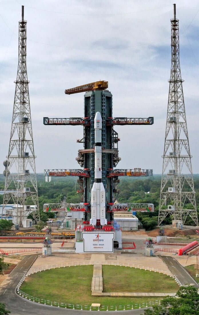 आज रात्री इस्रोचे GSLV-F18 प्रक्षेपण; NVS-03 नेव्हिगेशन उपग्रह अवकाशात झेपावणार