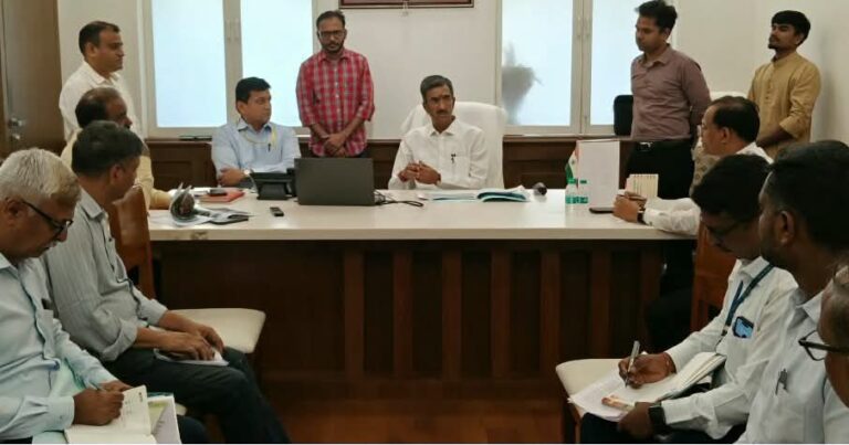 किल्ले प्रतापगडावरील शिवप्रतापदिन शौर्य स्मारकाला आधुनिक तंत्रज्ञानाची जोड देणार