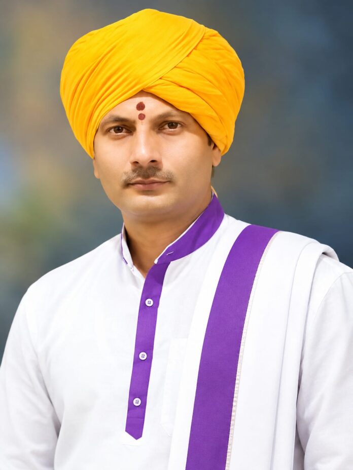 गावतळे हायस्कूलचे नंदकुमार कालेकर सर जिल्हास्तरीय ‘विद्यारत्न’ पुरस्काराने सन्मानित