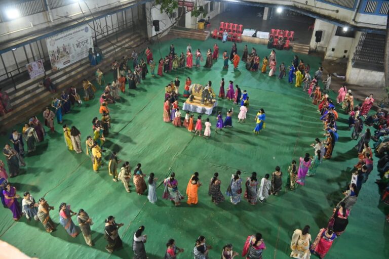 डोंबिवलीत टिळकनगर सार्वजनिक गणेशोत्सव मंडळाचा भोंडला उत्साहात