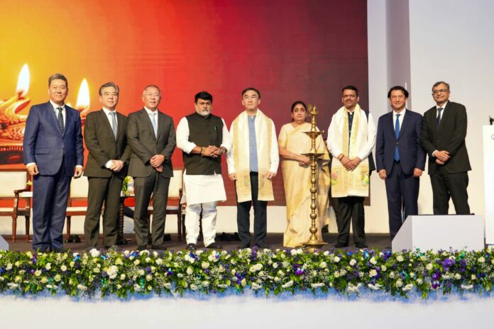 तळेगाव एमआयडीसीत ह्युंदाई मोटर इंडियाच्या उत्पादन प्रकल्पाचे उद्घाटन