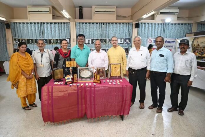 पुणे मराठी ग्रंथालयाचा ११५ वा वर्धापनदिन उत्साहात साजरा