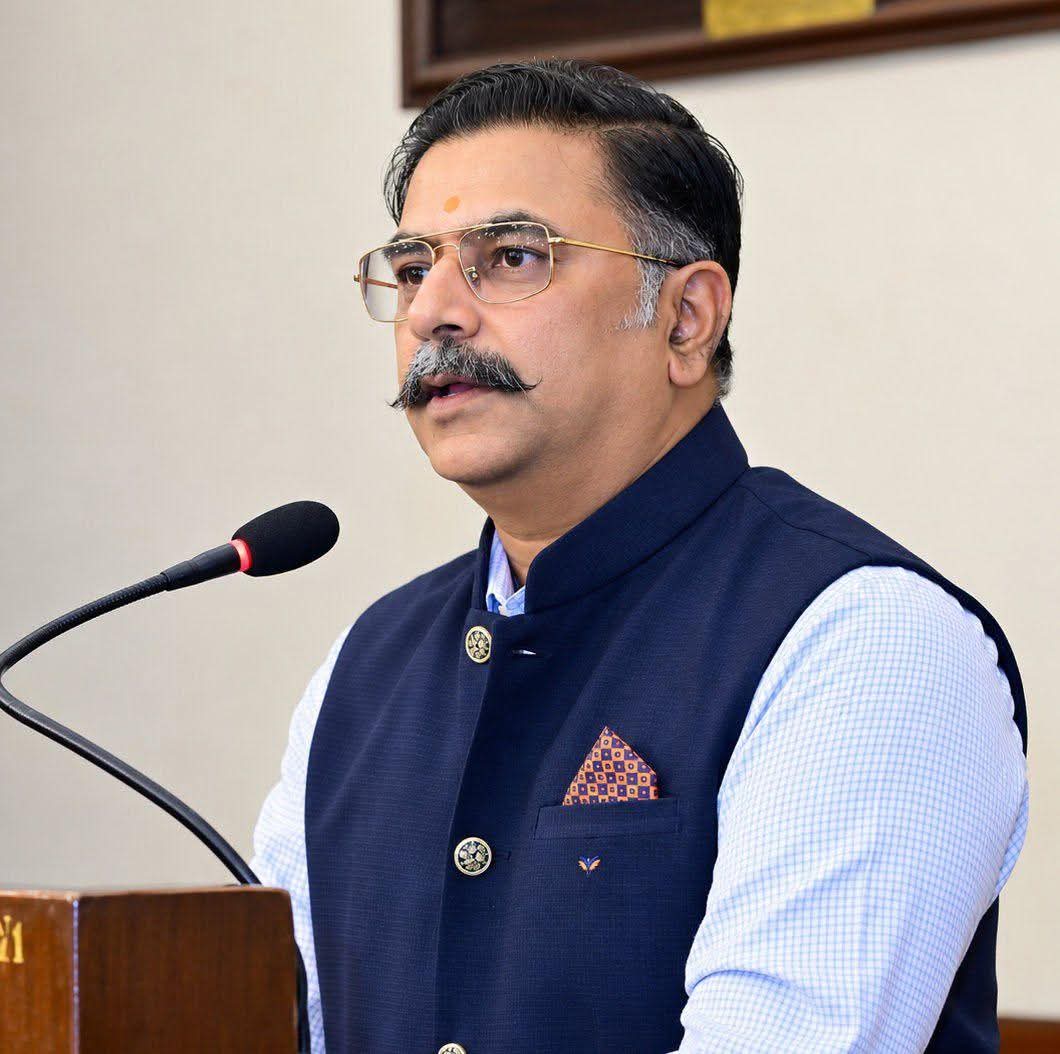 मराठ्यांच्या इतिहासाचे विविध पैलू नव्या पिढीसमोर आणण्याचे रघुजीराजे आंग्रे यांचे प्रतिपादन