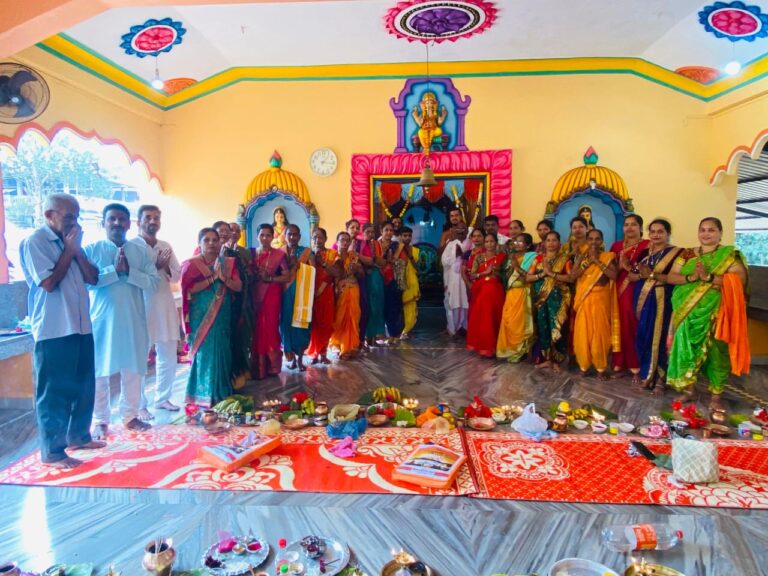 संत समाज दोडामार्गच्या वतीने आंबेली येथे सामूहिक कुमकुमार्चन भक्तिभावात संपन्न