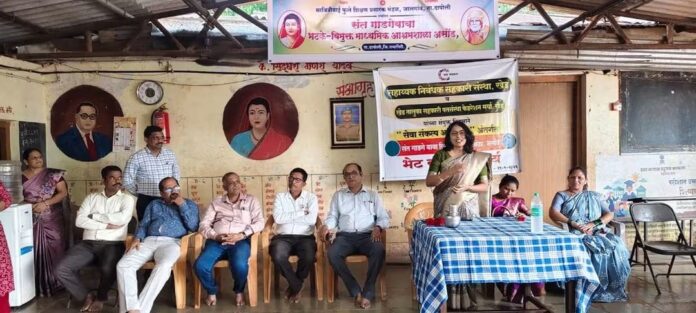 सेवा संकल्प अभियानातून असोंड आश्रमशाळेला दोन महिन्यांचा किराणा